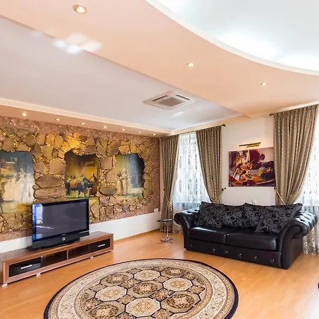 Premium 2-bedroom Nezavisimosti 13 * Minsk